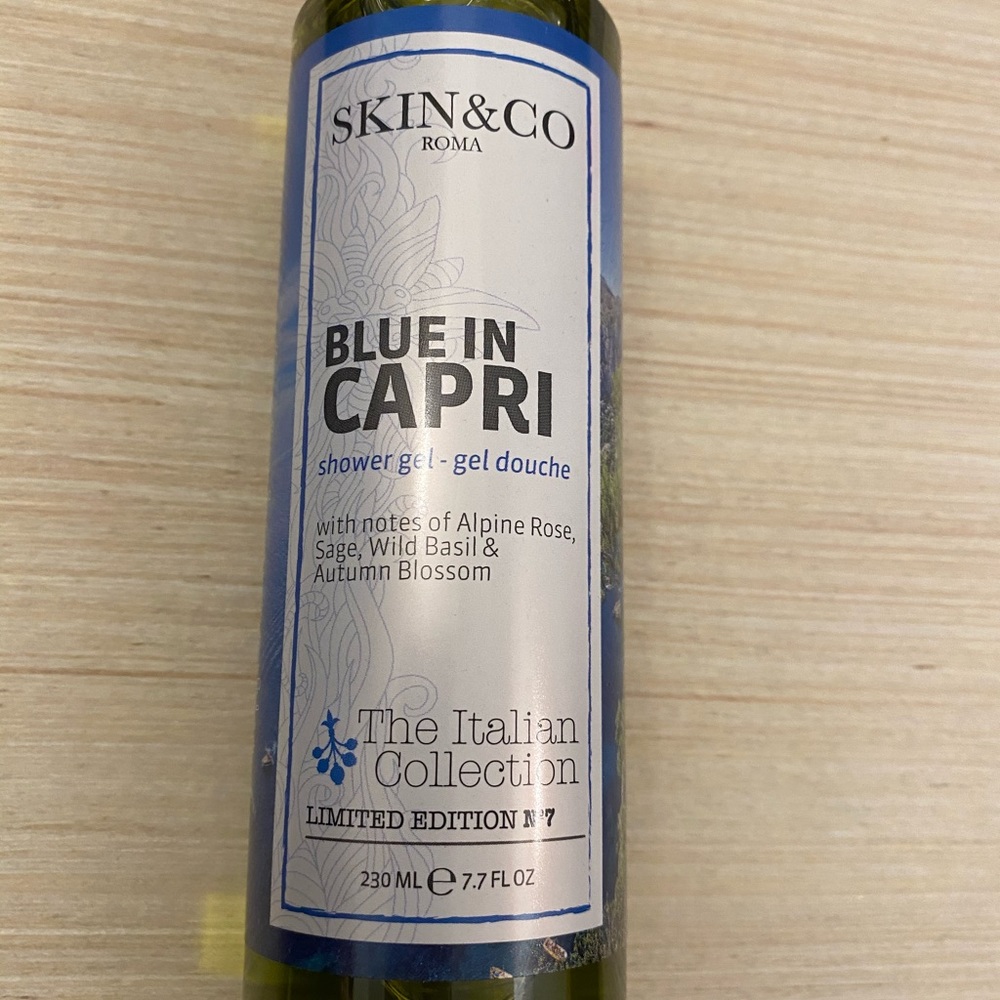Skin & CO Blue in Capri shower gel 7.7 oz